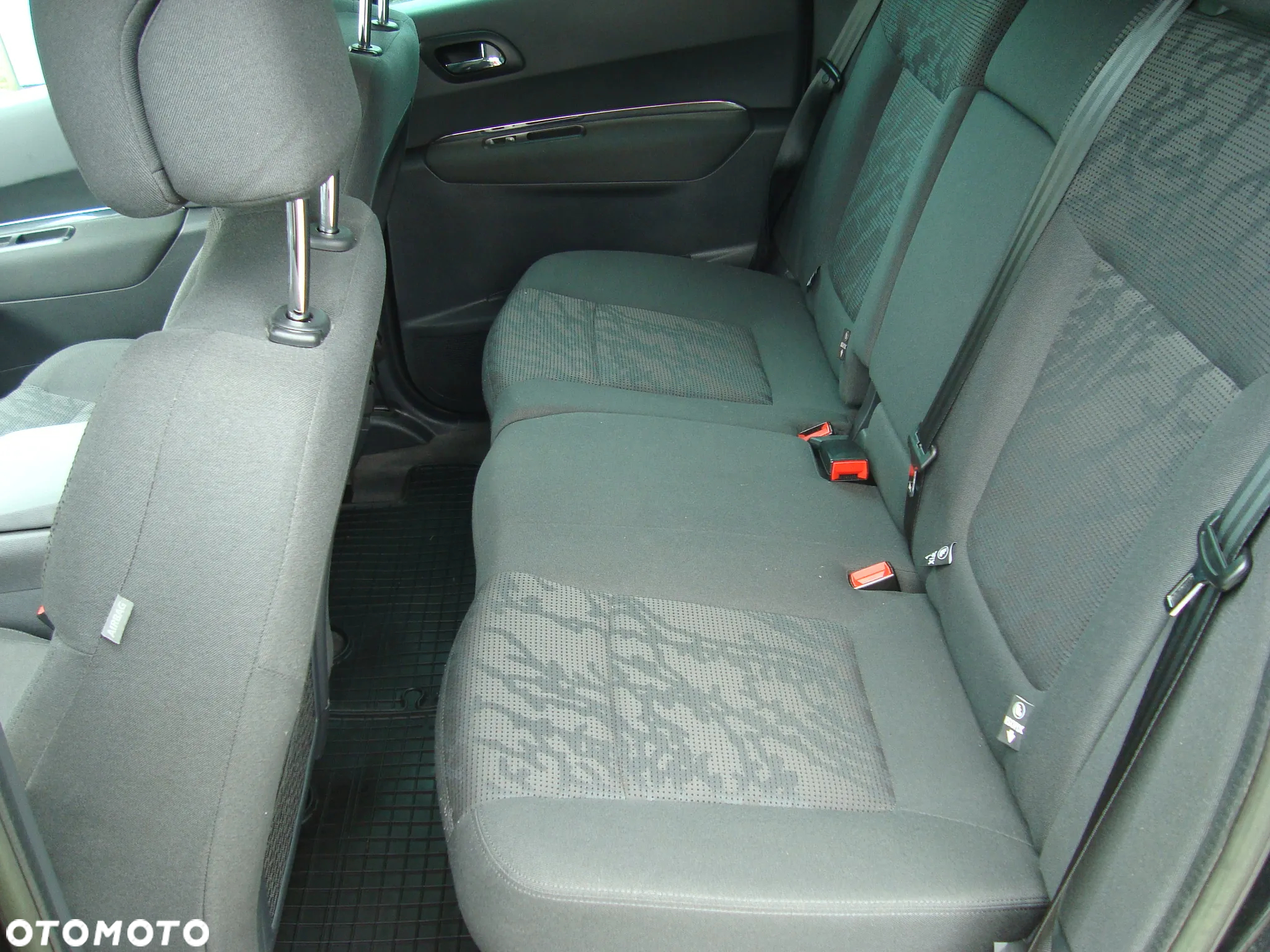 Peugeot 3008 - 11
