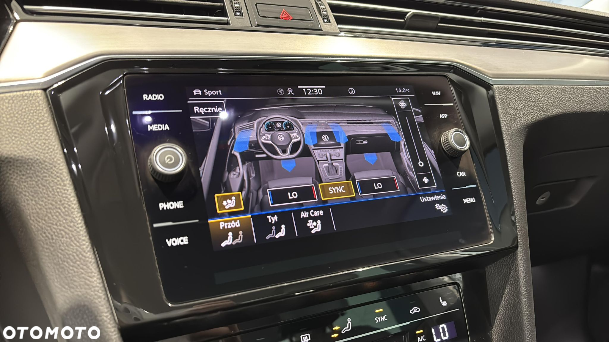 Volkswagen Passat 2.0 TSI Elegance DSG - 26