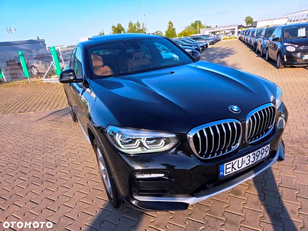 BMW X4 xDrive20d xLine sport - 22