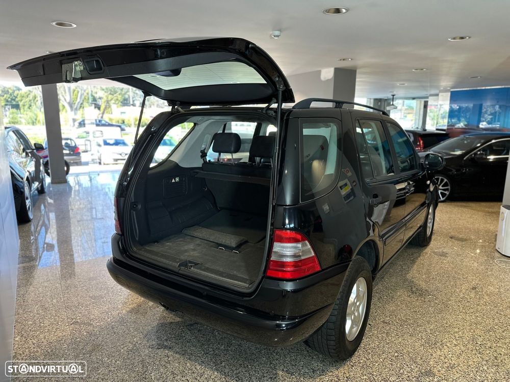 Mercedes-Benz ML 270 - 33