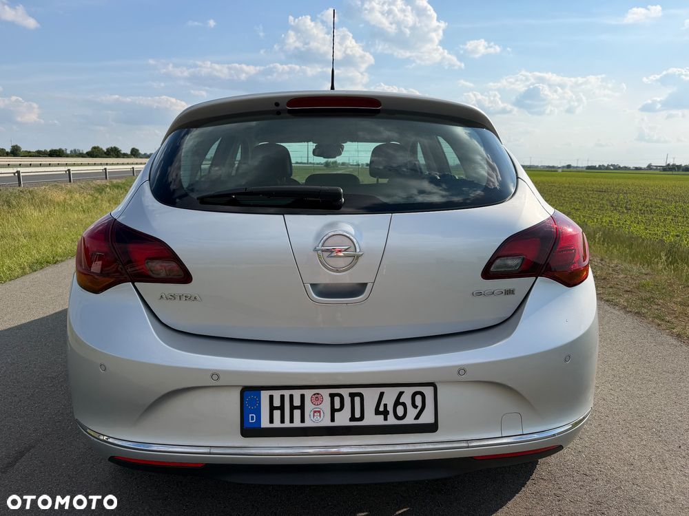 Opel Astra 1.4 Turbo - 33