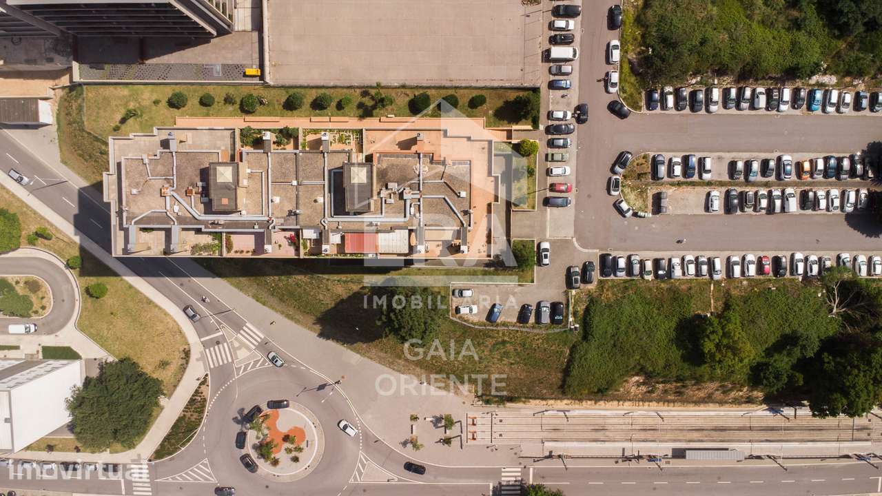T3 com Garagem Box junto ao Metro em Gaia - Grande imagem: 5/25