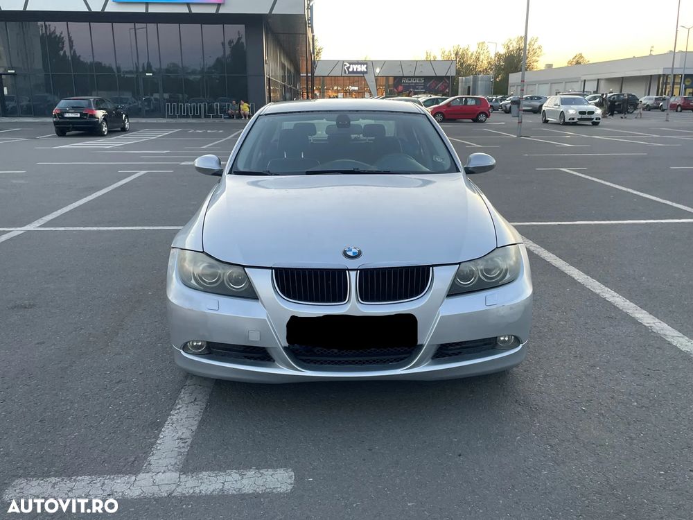 BMW Seria 3 320d - 4