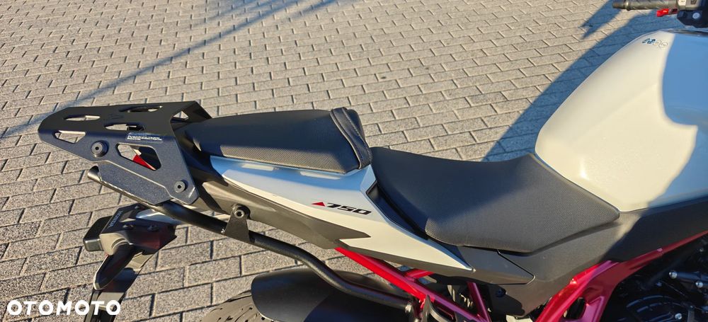 Honda Hornet - 20