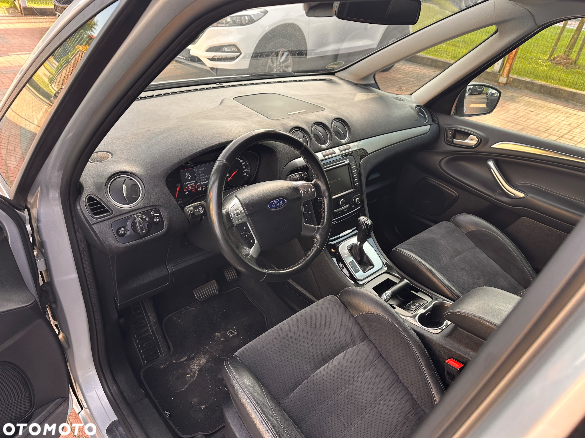 Ford Galaxy 2.0 TDCi Platinium X (Titanium) MPS6 - 12