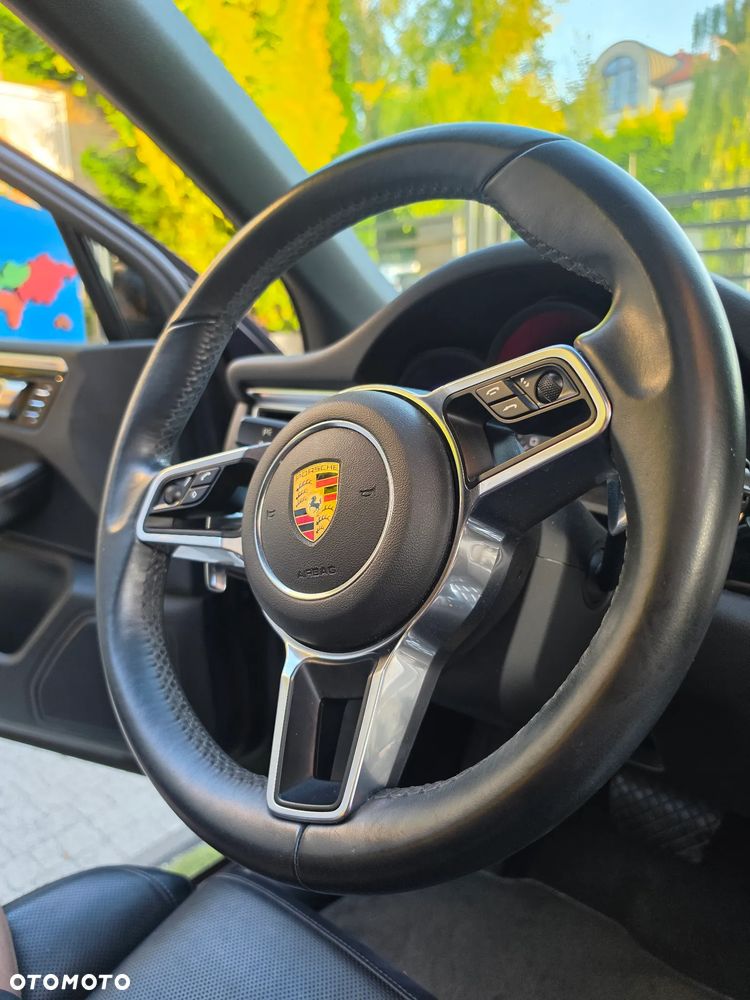 Porsche Macan - 6