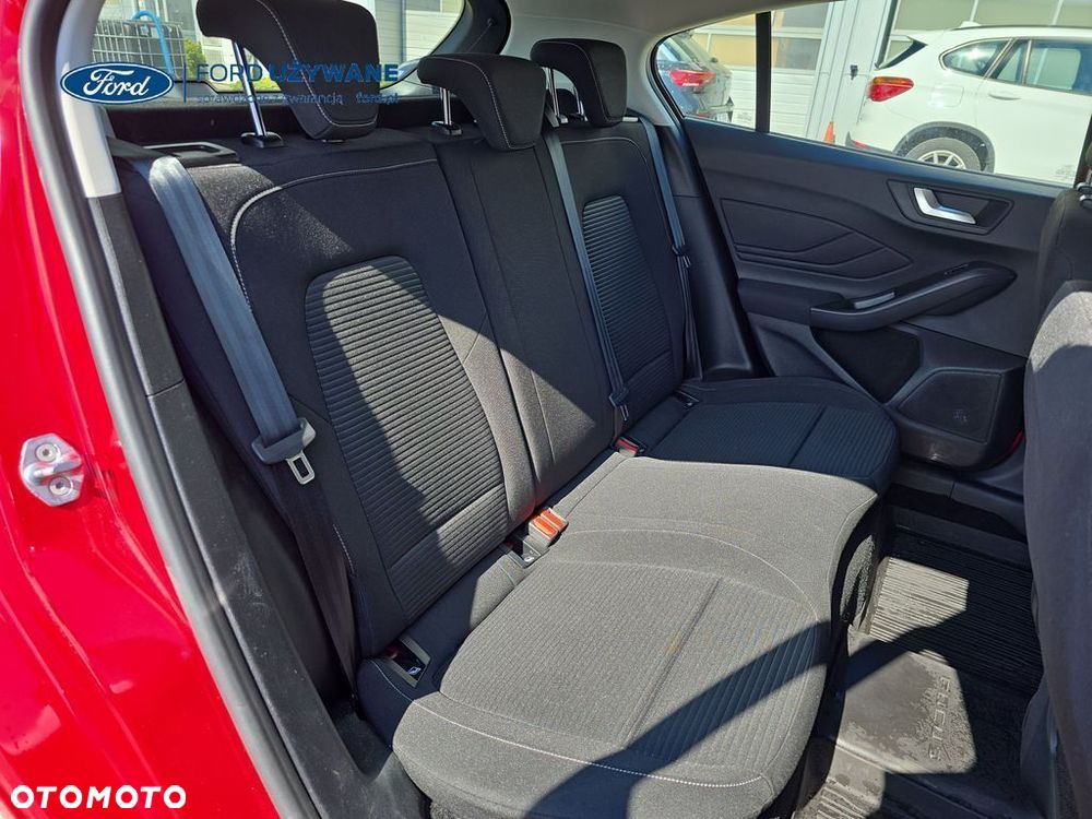 Ford Focus - 13