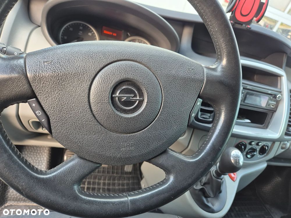 Opel Vivaro L2H1 2.9t - 5