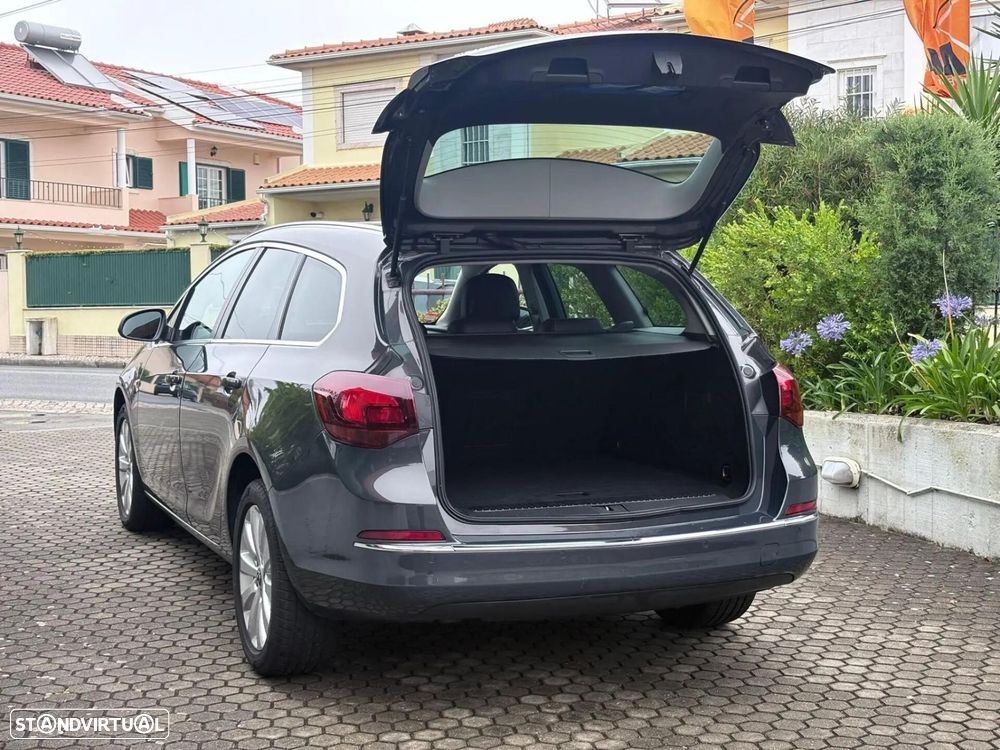 Opel Astra Sports Tourer 1.6 CDTi Executive S/S - 27