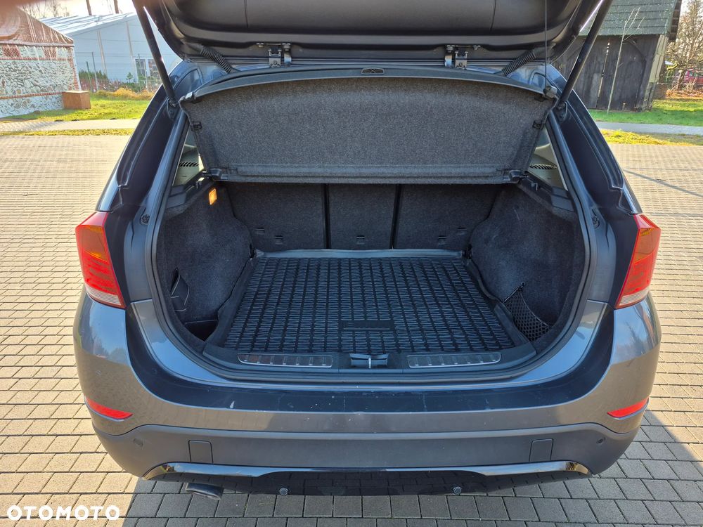 BMW X1 sDrive18d - 29