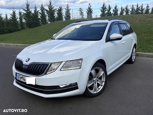 Skoda Octavia 2.0 TDI ELEGANCE DSG - 1