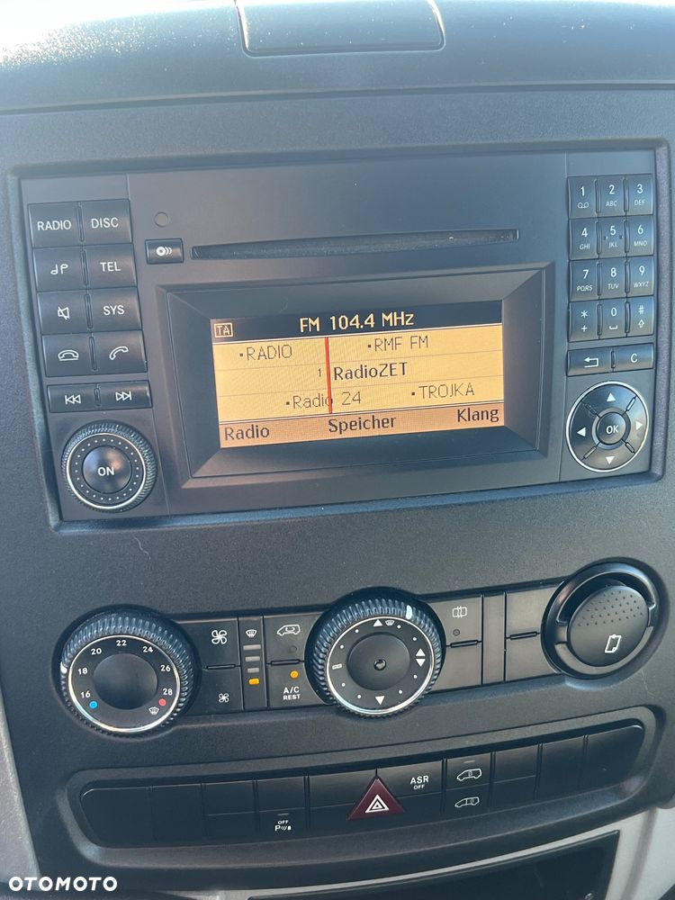 Volkswagen Crafter - 12