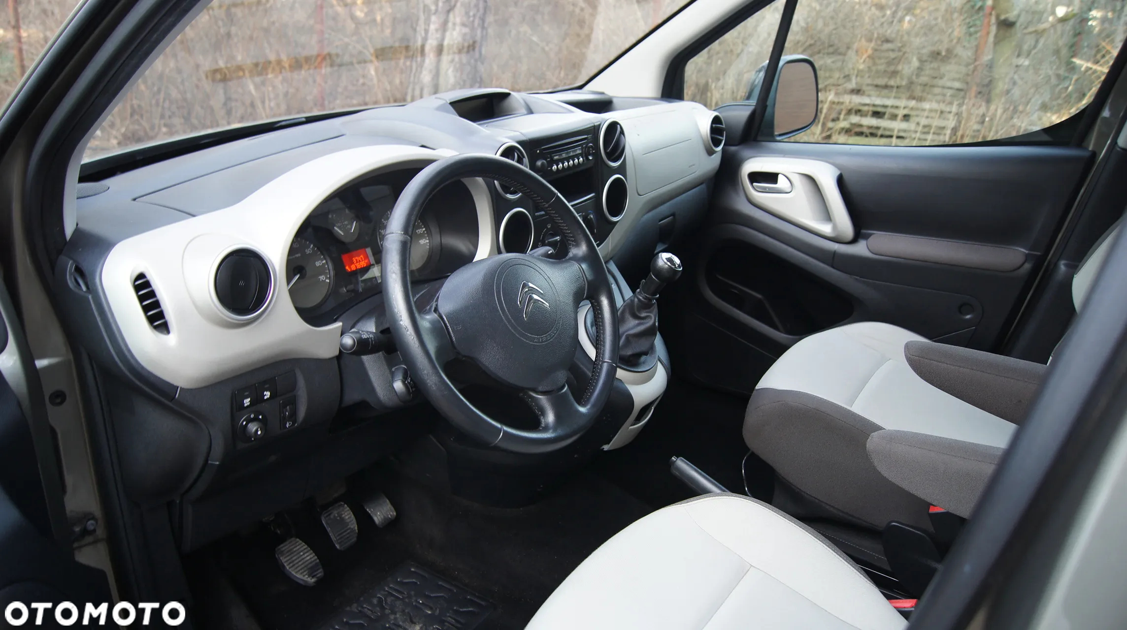 Citroën Berlingo Multispace HDi 115 FAP Selection - 11