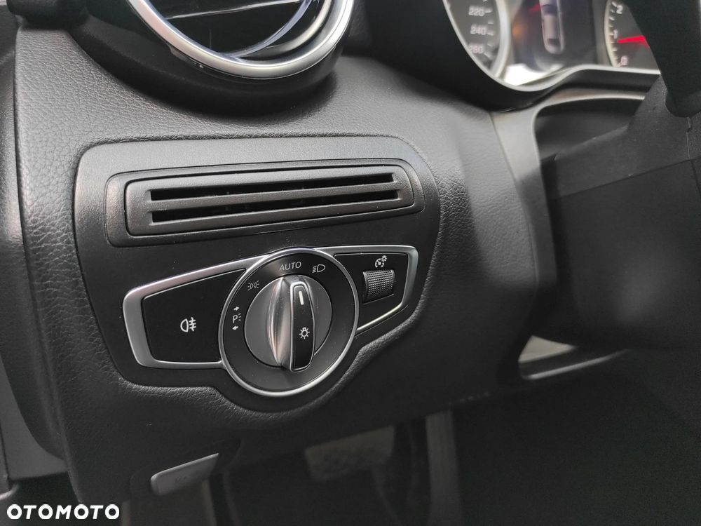 Mercedes-Benz Klasa C 160 9G-TRONIC - 14