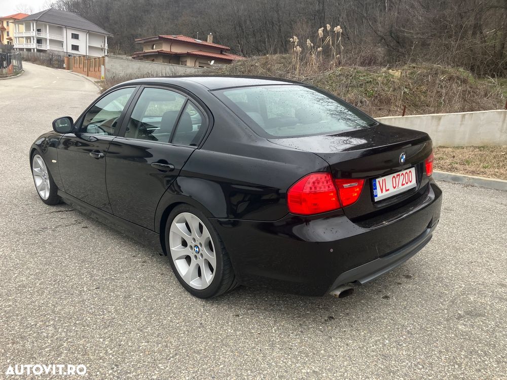 BMW Seria 3 318i - 2