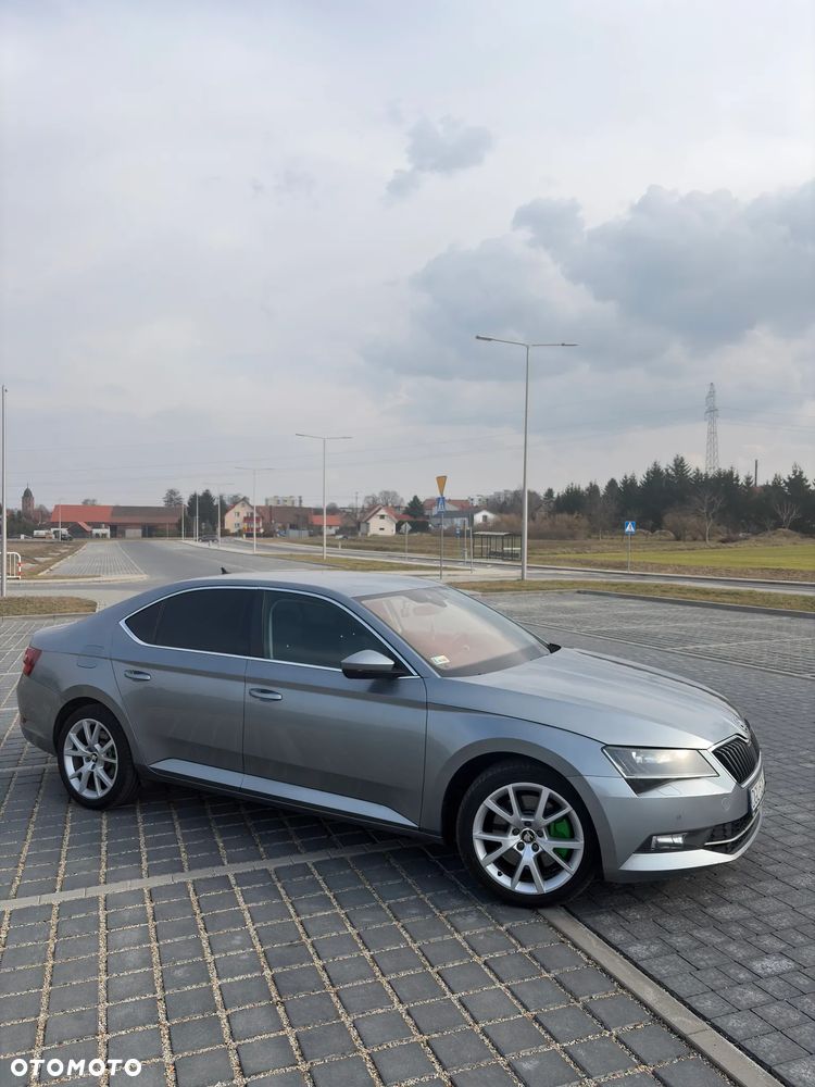 Skoda Superb 2.0 TSI 4x4 Style DSG - 2