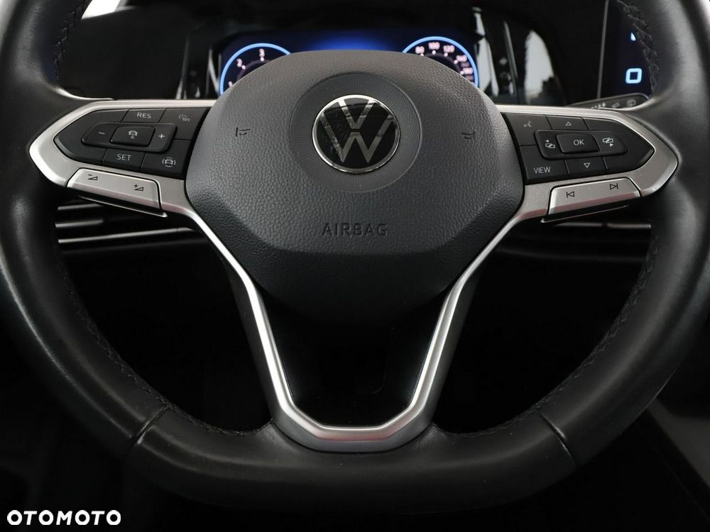 Volkswagen Golf Variant 2.0 TDI SCR DSG Life - 18