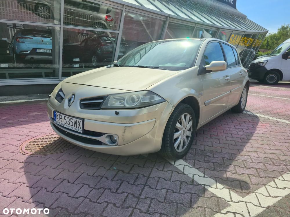 Renault Megane 2.0 dCi Privilege - 1