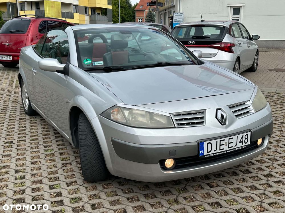Renault Megane 2.0 16V Dynamique - 3