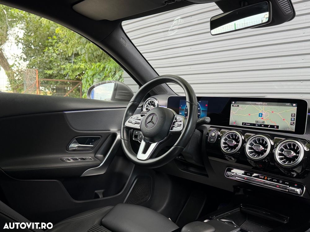 Mercedes-Benz A 180 d 7G-DCT Progressive - 8
