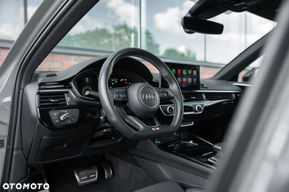 Audi A4 Avant 35 TFSI S tronic S line - 24