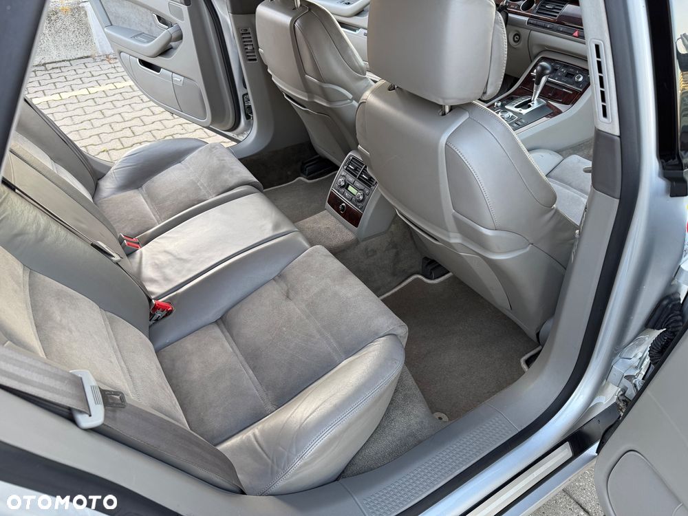 Audi A8 3.0 TDI L Quattro - 21