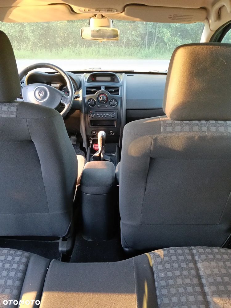 Renault Megane 1.6 16V Confort Authentique - 8