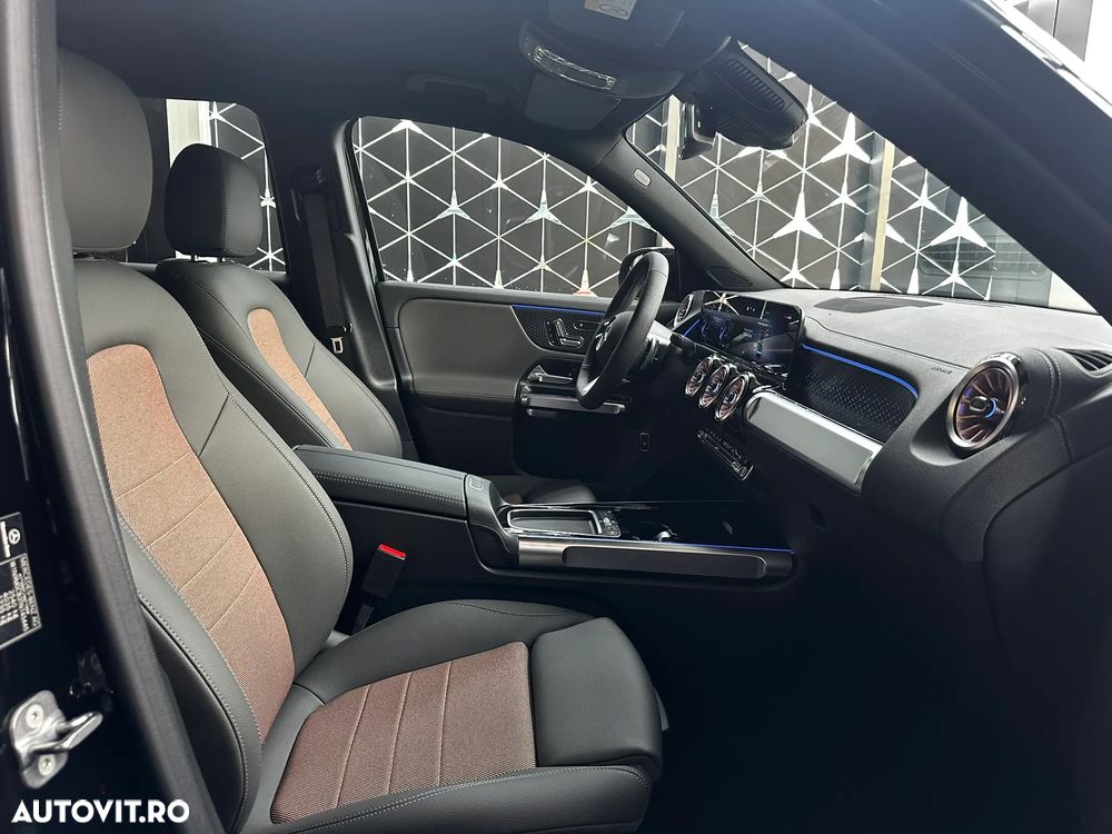 Mercedes-Benz EQB 250 - 12