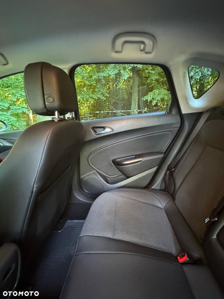 Opel Astra 1.4 T Cosmo S&S - 25