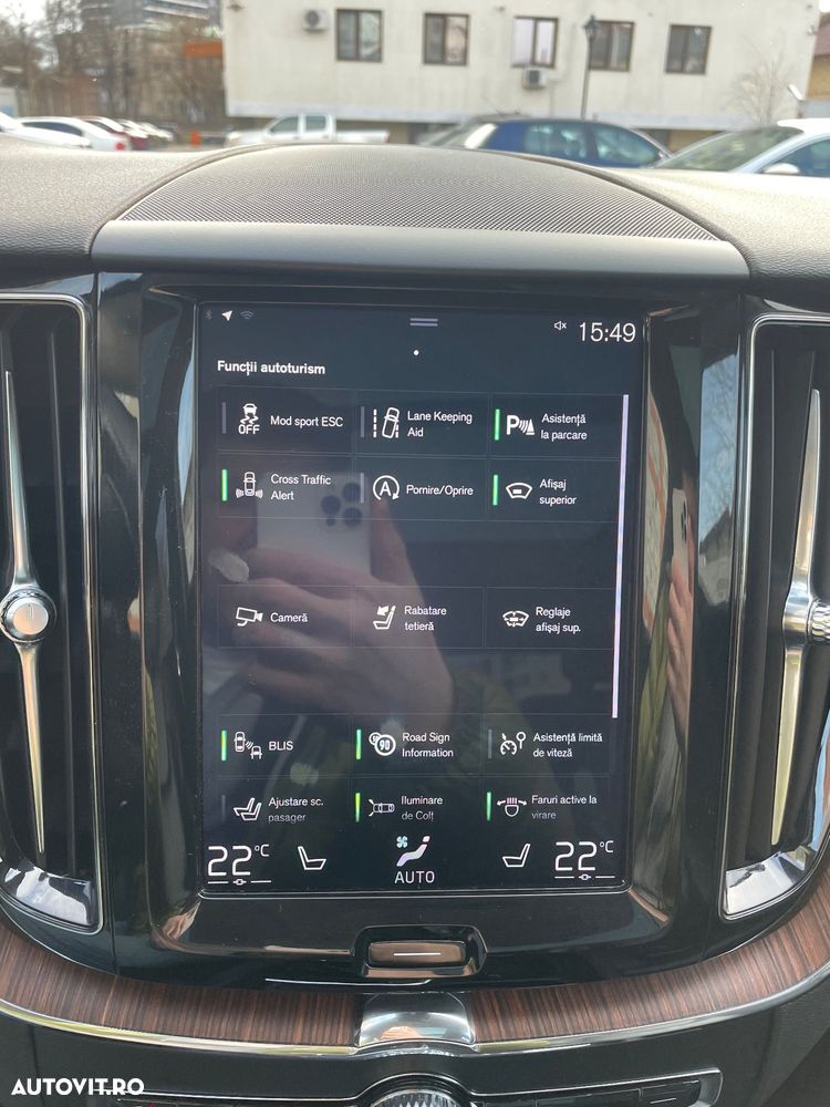 Volvo XC 60 D5 AWD Geartronic Inscription - 37