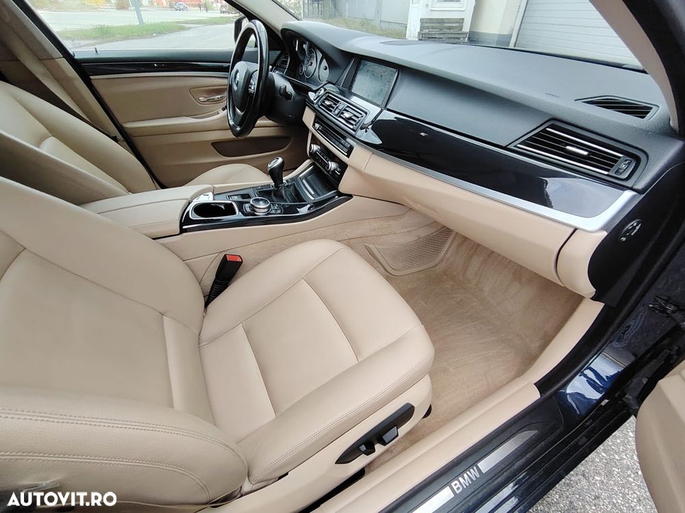 BMW Seria 5 520d Touring Luxury Line - 19