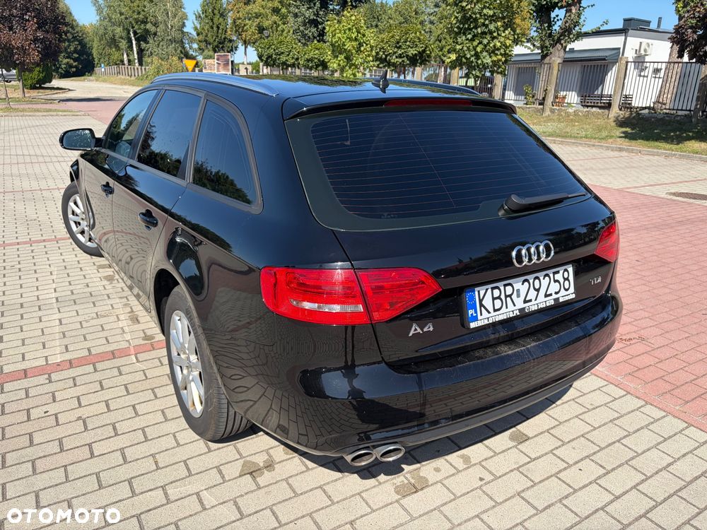 Audi A4 Avant 2.0 TDI DPF Attraction - 10