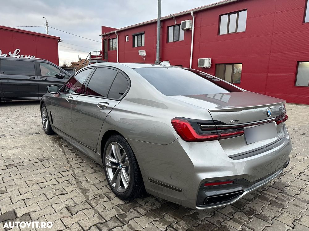 BMW Seria 7 730d xDrive MHEV - 6