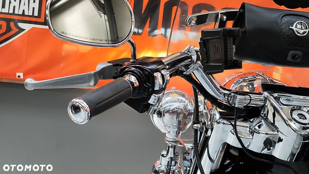Harley-Davidson Touring Road King - 26