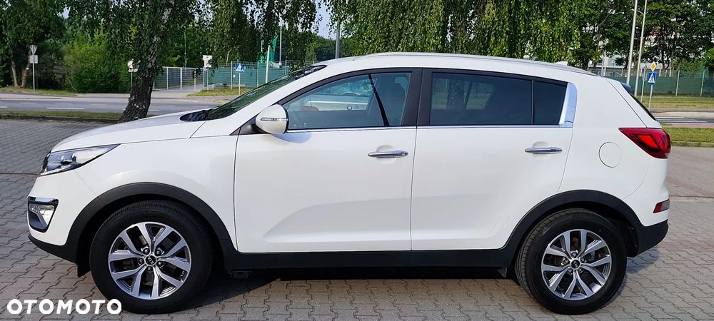 Kia Sportage 1.7 CRDI 2WD ISG Dream-Team Edition - 32