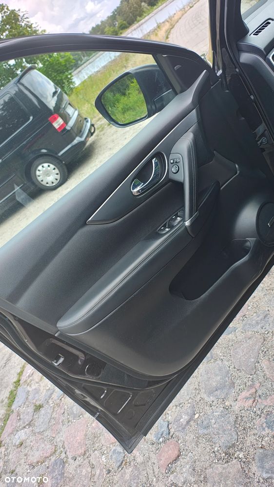 Nissan Qashqai 1.5 dCi Tekna - 28