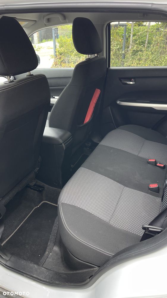 Suzuki Vitara 1.6 Premium 2WD - 9