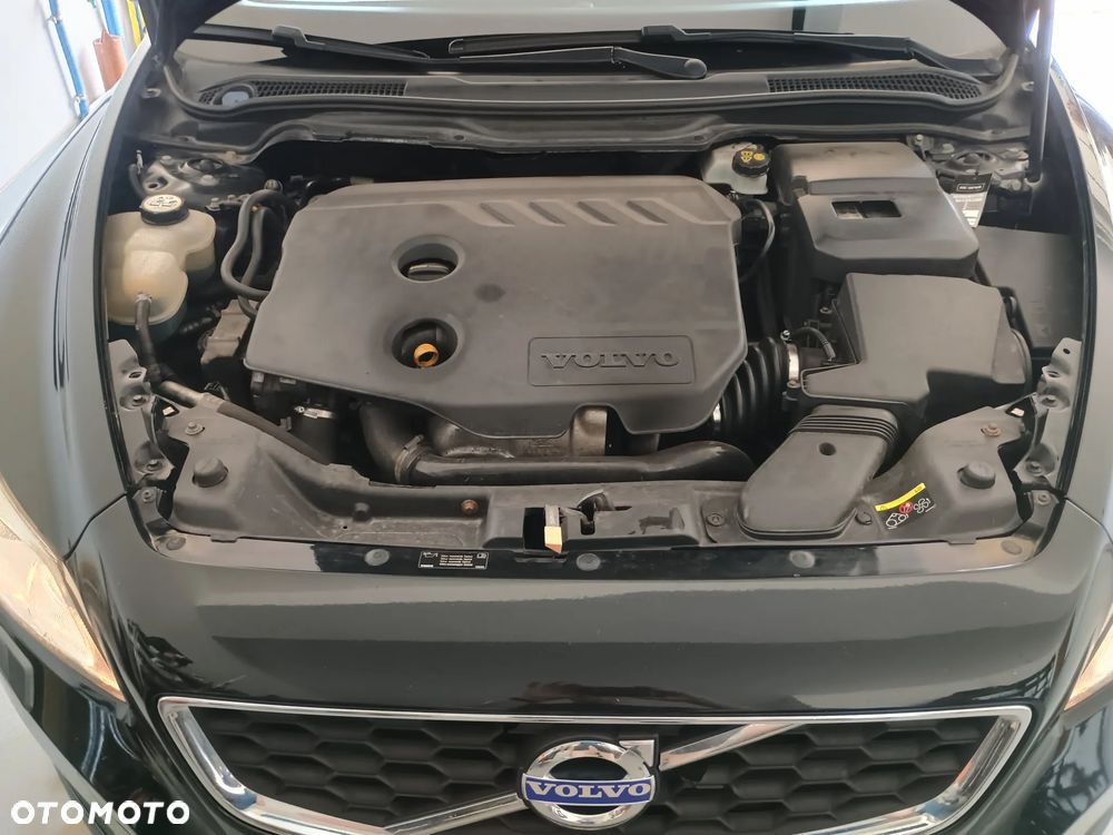 Volvo C30 D2 DRIVe Momentum - 13