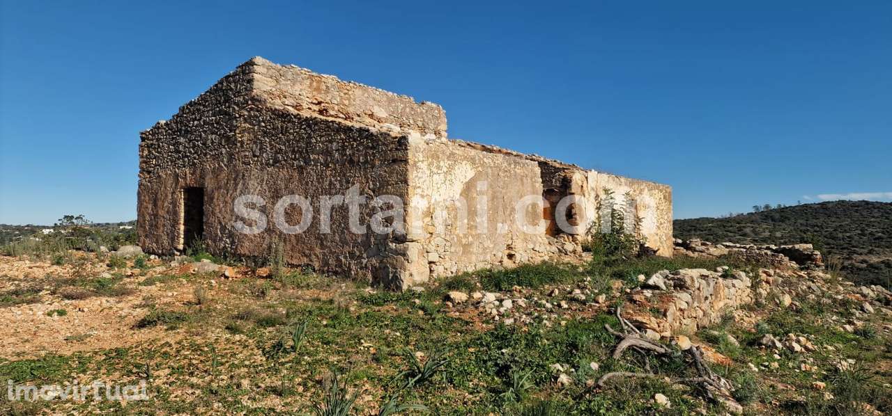 Moradia Devoluta T2 Venda em Paderne,Albufeira - Grande imagem: 3/15