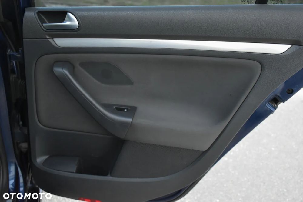 Volkswagen Golf 2.0 GTI DSG - 32