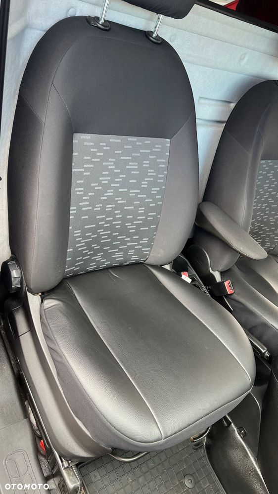 Opel Combo - 29
