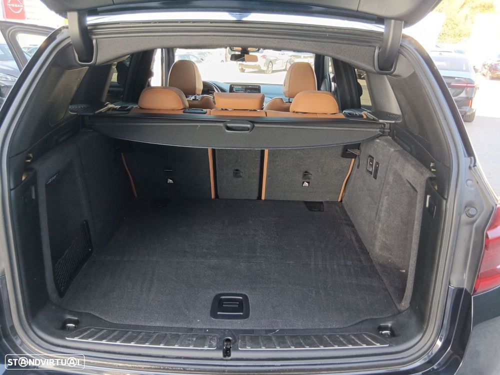 BMW iX3 Impressive - 28