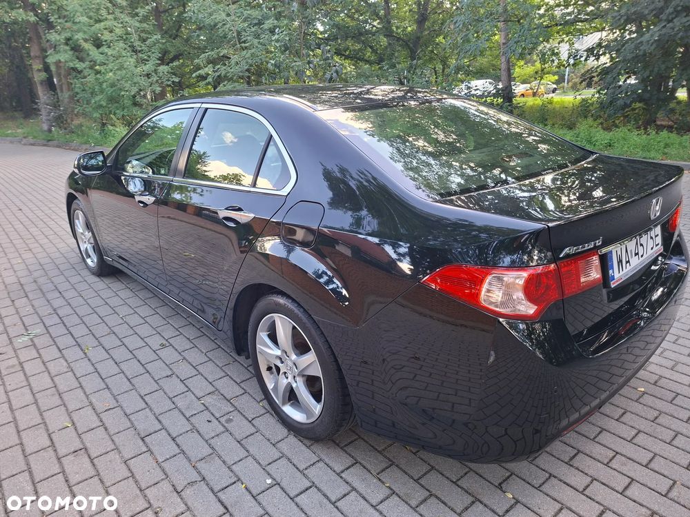 Honda Accord 2.0 Lifestyle - 10