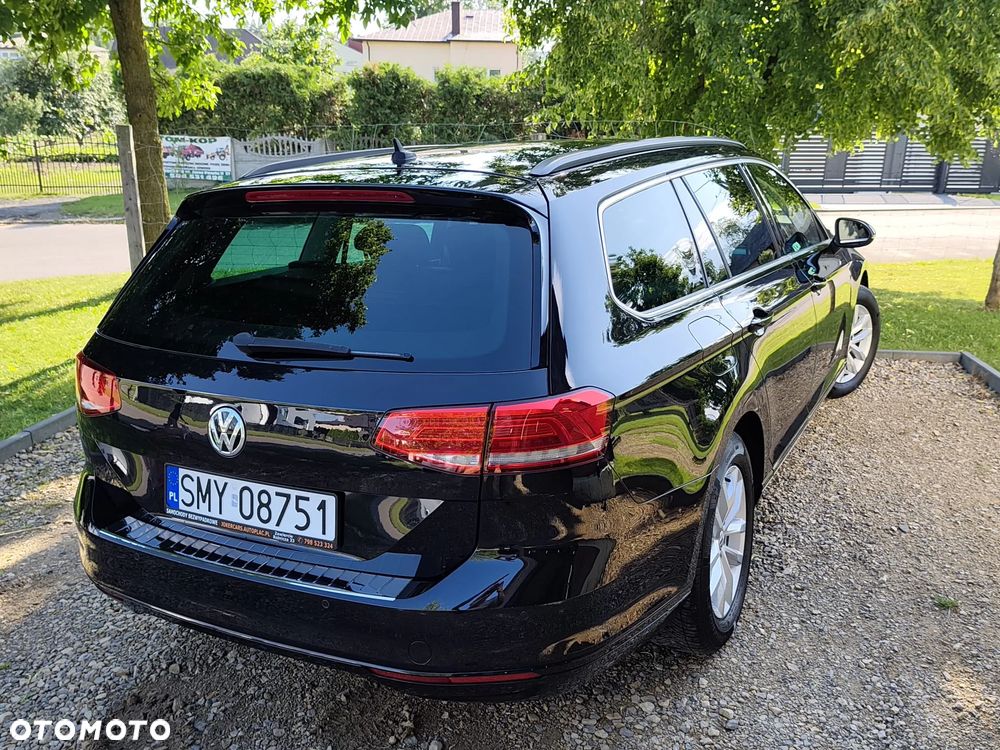 Volkswagen Passat 2.0 TDI (BlueMotion Technology) DSG Comfortline - 14