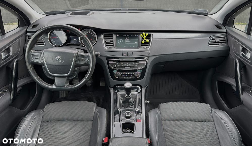 Peugeot 508 HDi FAP 140 Allure - 10