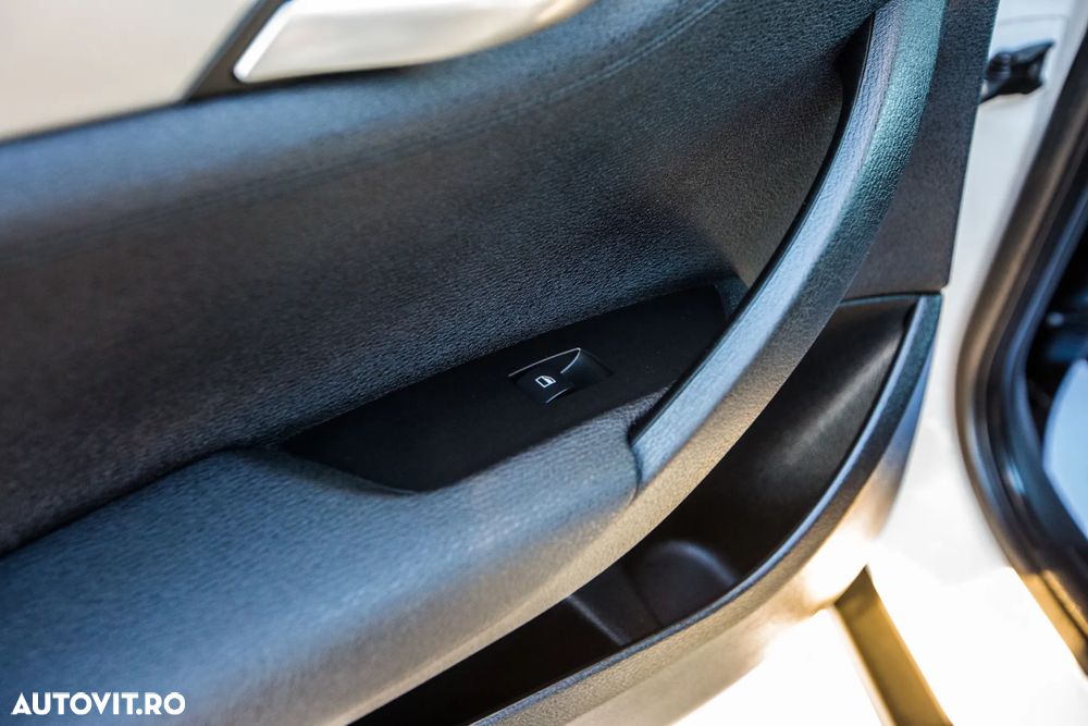 BMW X1 xDrive28i Aut. - 25