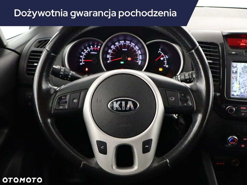 Kia Venga - 17