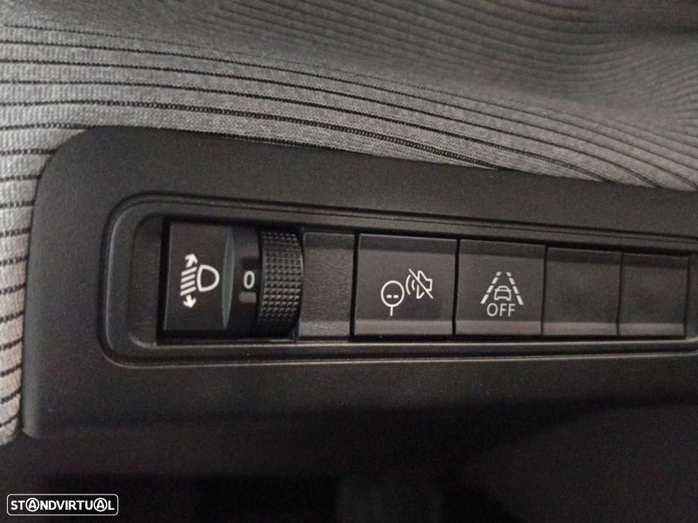 Citroën e-C3 44 kWh Autonomia Conforto Max - 13