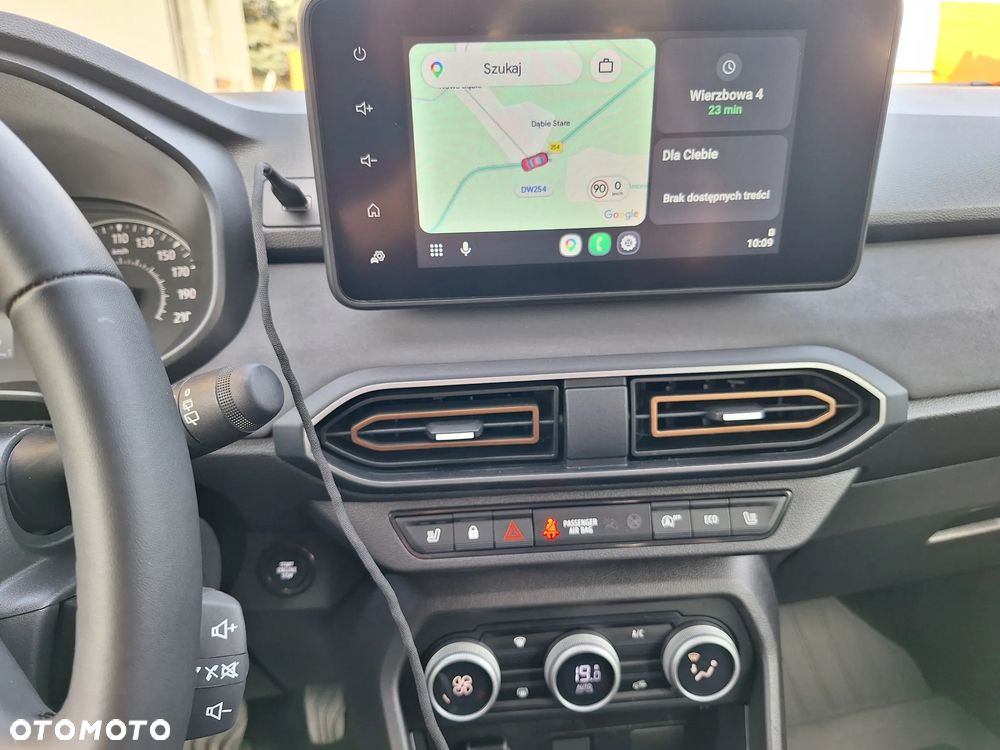 Dacia Sandero - 23