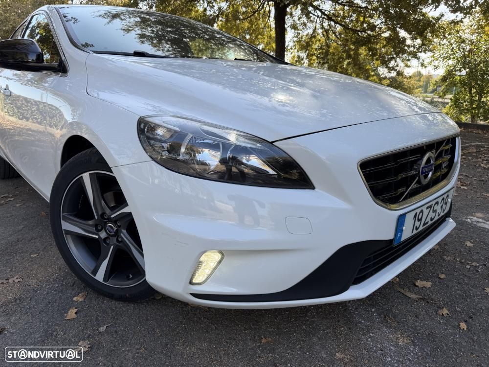 Volvo V40 1.6 D2 Eco R-Design - 2